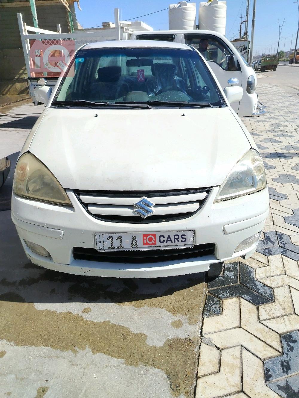 سوزوكي ليانا